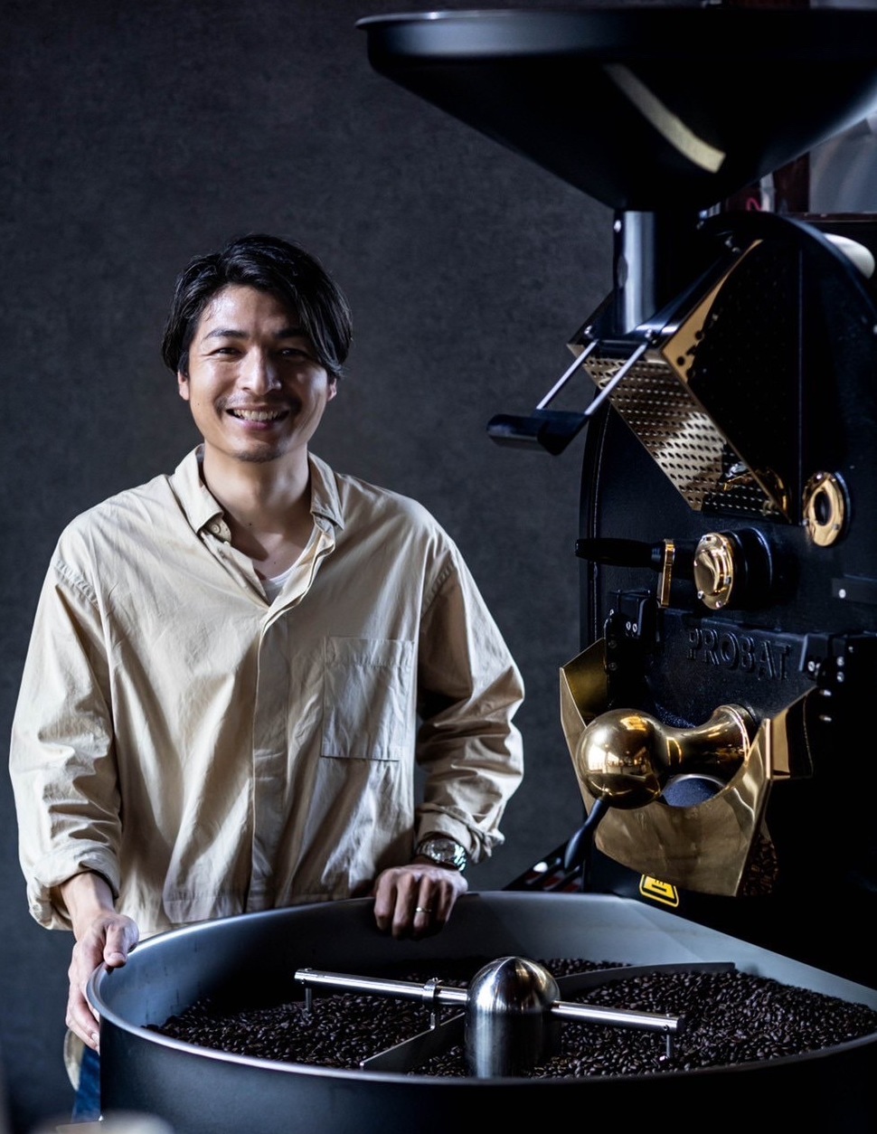 THE ROSA COFFEE 店舗または焙煎風景